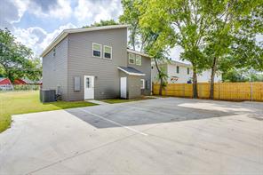 933 River Road - Photo 30