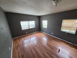 5605 Ramey Avenue - Photo 4
