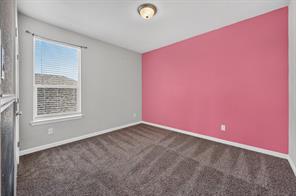 576 Pendennis Drive - Photo 12