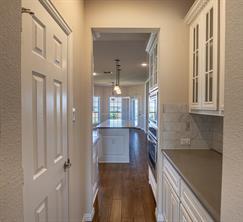 8520 Pinewood Drive - Photo 11