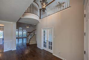8520 Pinewood Drive - Photo 4