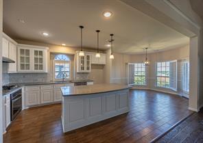 8520 Pinewood Drive - Photo 9