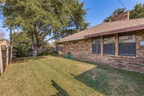 841 Broadmoor Drive - Photo 28