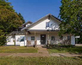 310 S Rusk Street - Photo 1