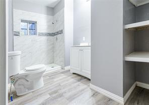 310 S Rusk Street - Photo 11