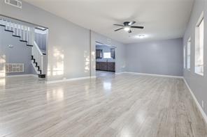 310 S Rusk Street - Photo 2