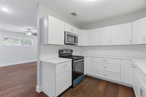 2204 Dunloe Avenue - Photo 12