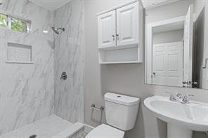 2204 Dunloe Avenue - Photo 16