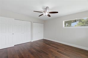 2204 Dunloe Avenue - Photo 19