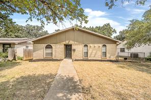 1201 Kingston Drive - Photo 1