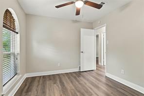 335 Springwillow Road - Photo 10