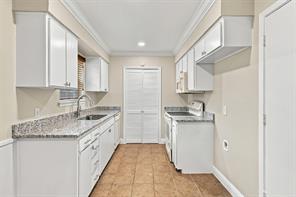 335 Springwillow Road - Photo 6