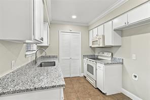 335 Springwillow Road - Photo 8