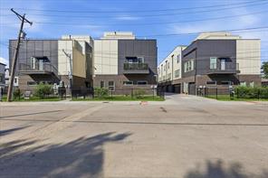 7207 Mohawk Drive - Photo 2