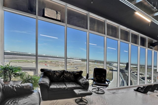 3575 Lone Star Circle