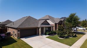 308 Maverick Street - Photo 1