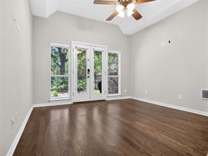 6809 Cedar Ridge Court - Photo 19