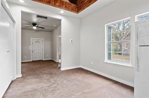 1008 W 10th Street - Photo 14