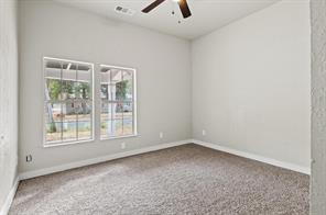 1008 W 10th Street - Photo 8