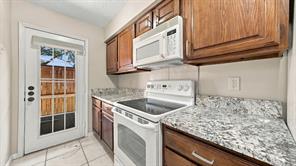 2103 Friendly Drive - Photo 11