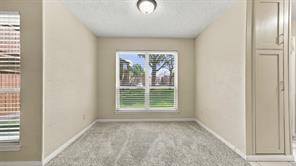 2103 Friendly Drive - Photo 9