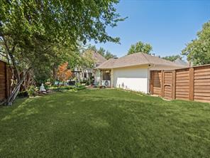 4335 Northaven Road - Photo 36