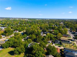 2715 Springdale Street - Photo 1