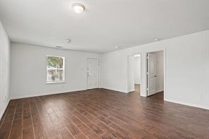 1255 E Davis Avenue - Photo 6