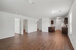 1255 E Davis Avenue - Photo 8