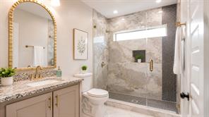 212 Holiday Drive - Photo 1