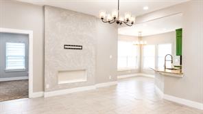 212 Holiday Drive - Photo 3