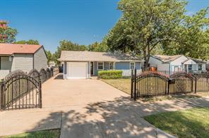 3039 Grayson Drive - Photo 1