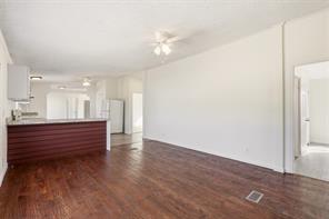 9606 Diamond Avenue - Photo 21