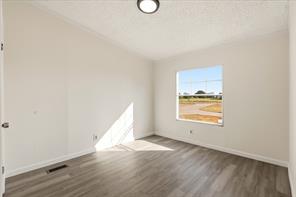9606 Diamond Avenue - Photo 23