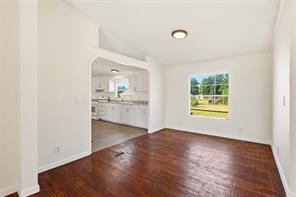 9606 Diamond Avenue - Photo 8