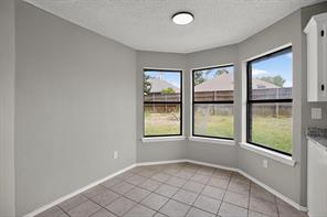 6057 Hillglen Drive - Photo 16