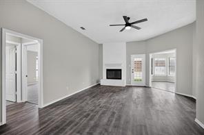 6057 Hillglen Drive - Photo 9