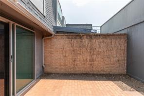 2802 Barrow Street - Photo 34