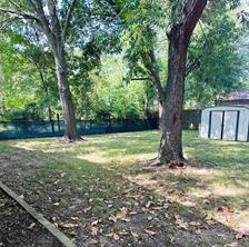 902 Crestview Drive - Photo 6