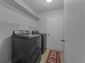 8409 Victory Street - Photo 28