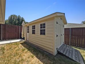 8409 Victory Street - Photo 37