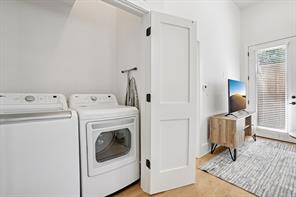 6418 Maple Avenue - Photo 8