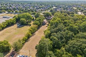 1208 Whitley Road - Photo 3