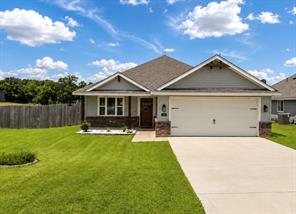 136 Johnson Lane - Photo 1