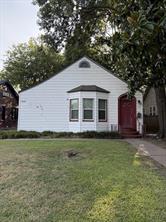 1108 S Travis Street - Photo 1