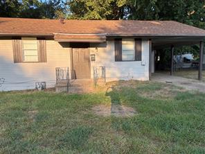 120 23rd Street NW - Photo 1
