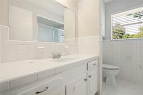 7005 Kingsbury Drive - Photo 8