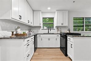 3616 Bewley Street - Photo 11