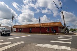 101 S Main Street - Photo 2