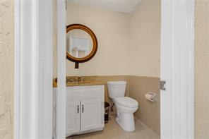 101 S Main Street - Photo 9